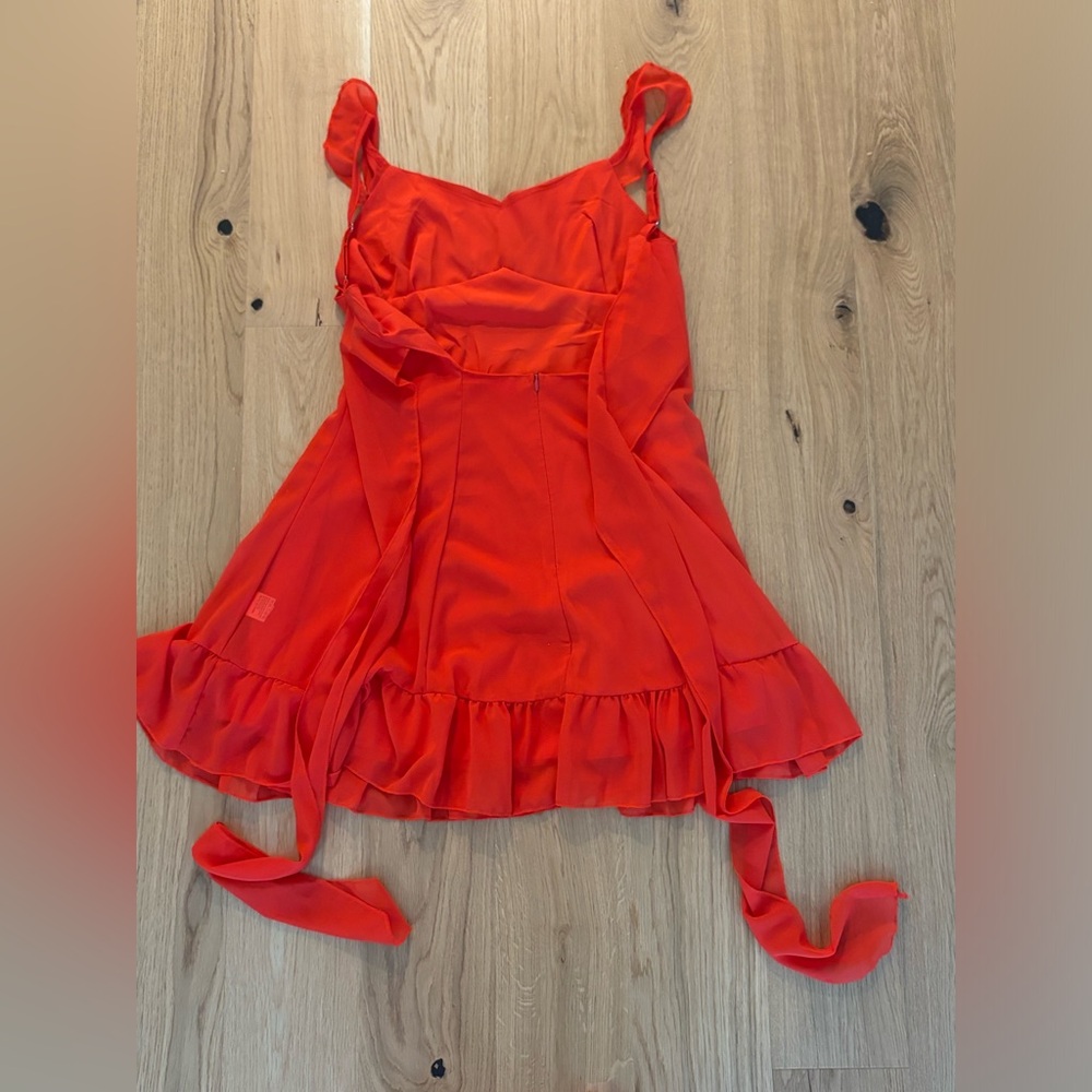 NWOT Ruffle Mini Dress - Picture 5 of 6